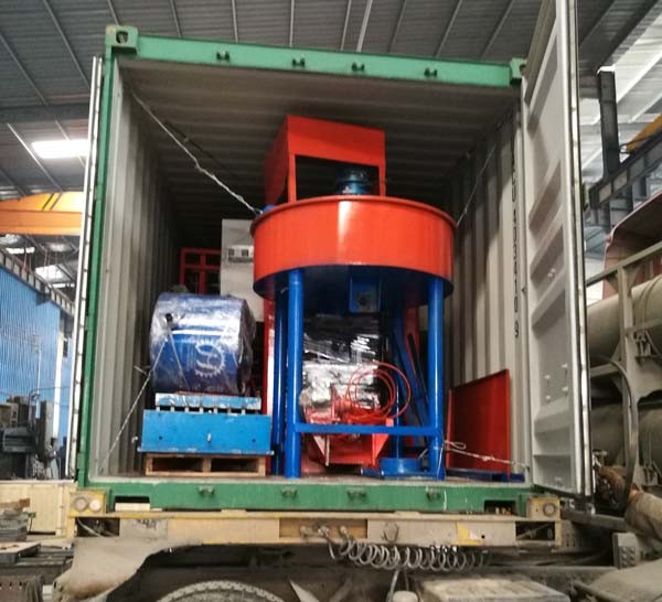 Станки для изготовления плитки MM500 и полировальные станки MSJ3040 были отправлены клиенту из Екатеринбурга, Россия.